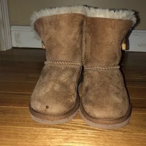 Girls UGGS Size 10